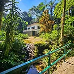 Casa Com Piscina A 500M Da Praia Brava - Ubatuba