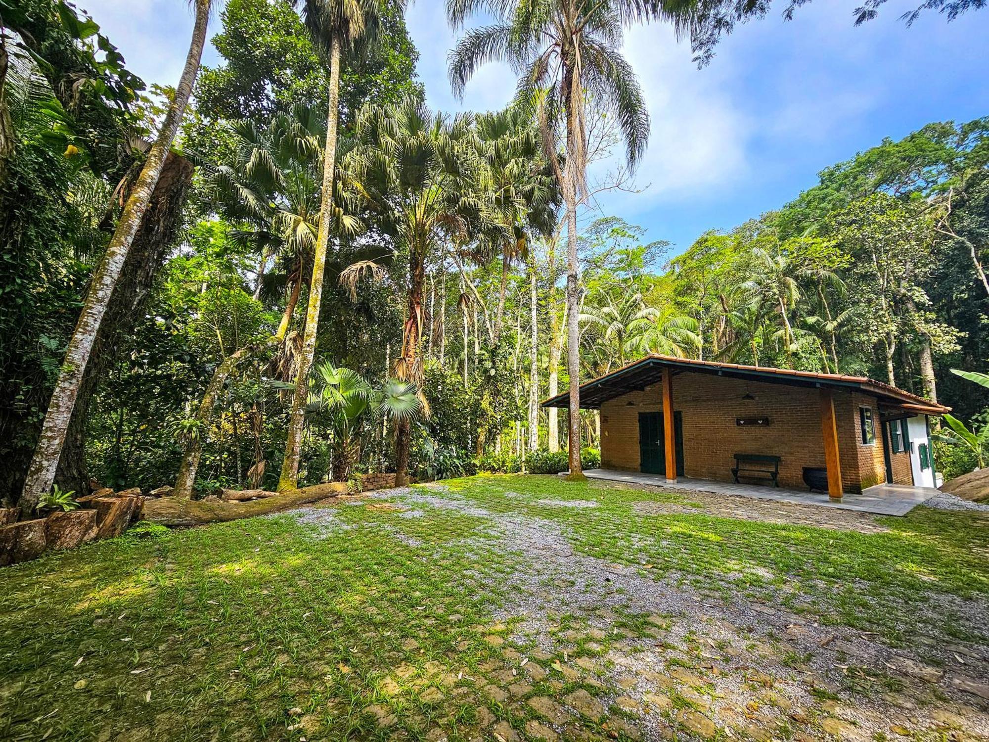 Casa Com Piscina A 500m Da Brava - Casa de férias Ubatuba