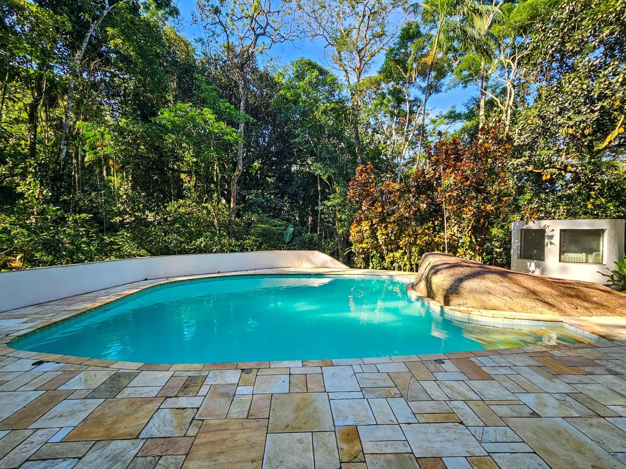 Casa Com Piscina A 500m Da Brava - Ubatuba