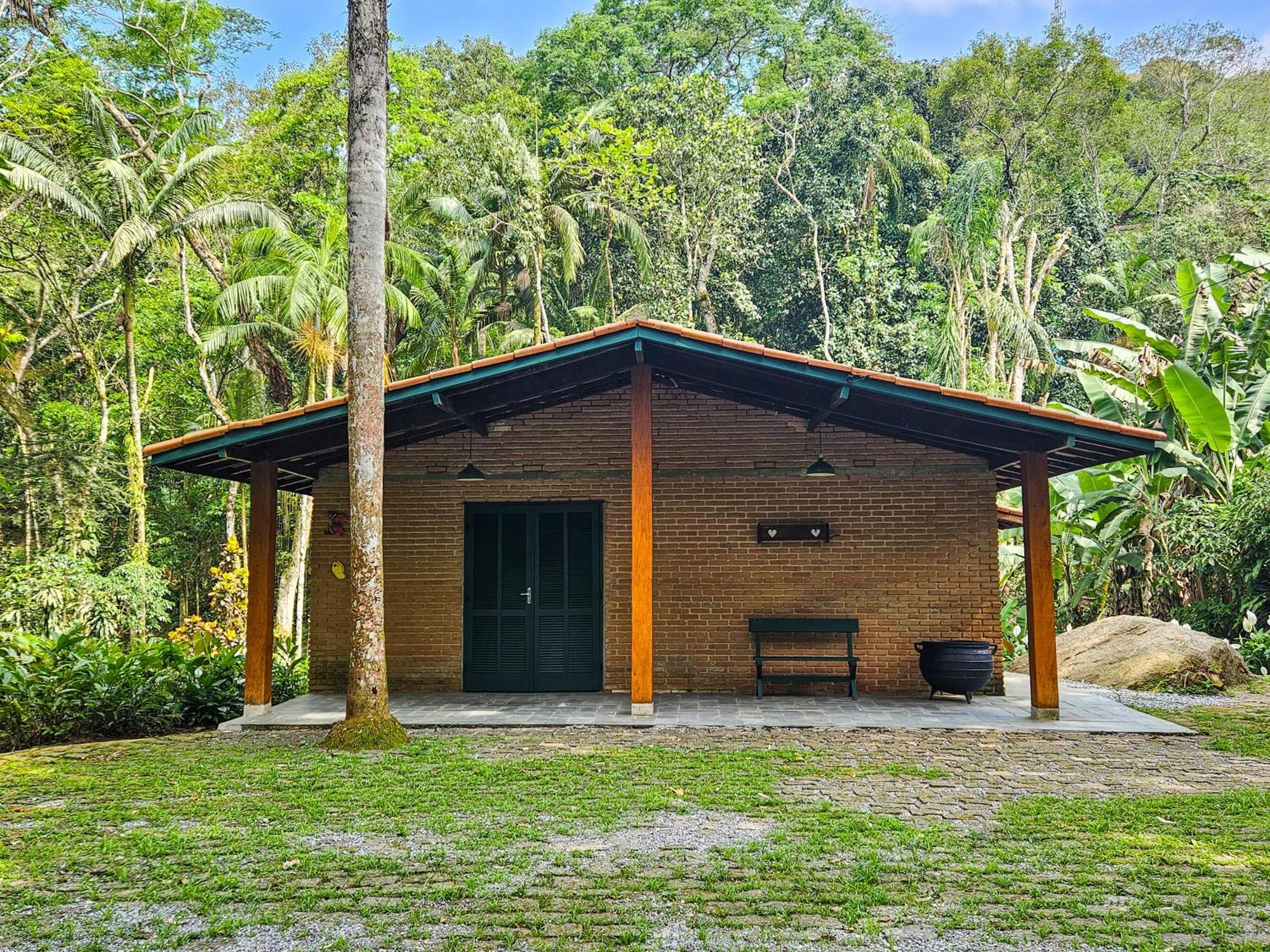 Casa de férias Casa Com Piscina A 500m Da Brava -