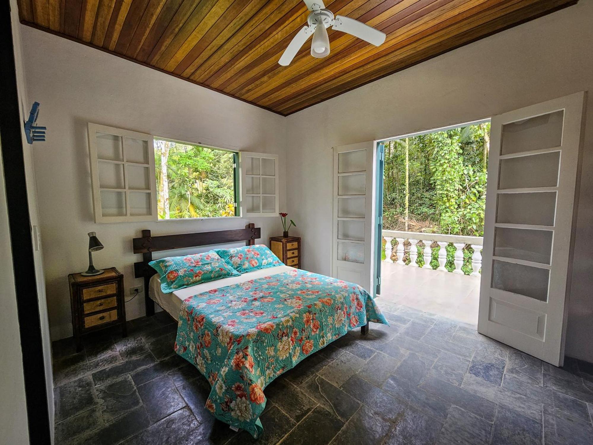 Casa Com Piscina A 500m Da Brava - Casa de férias Ubatuba