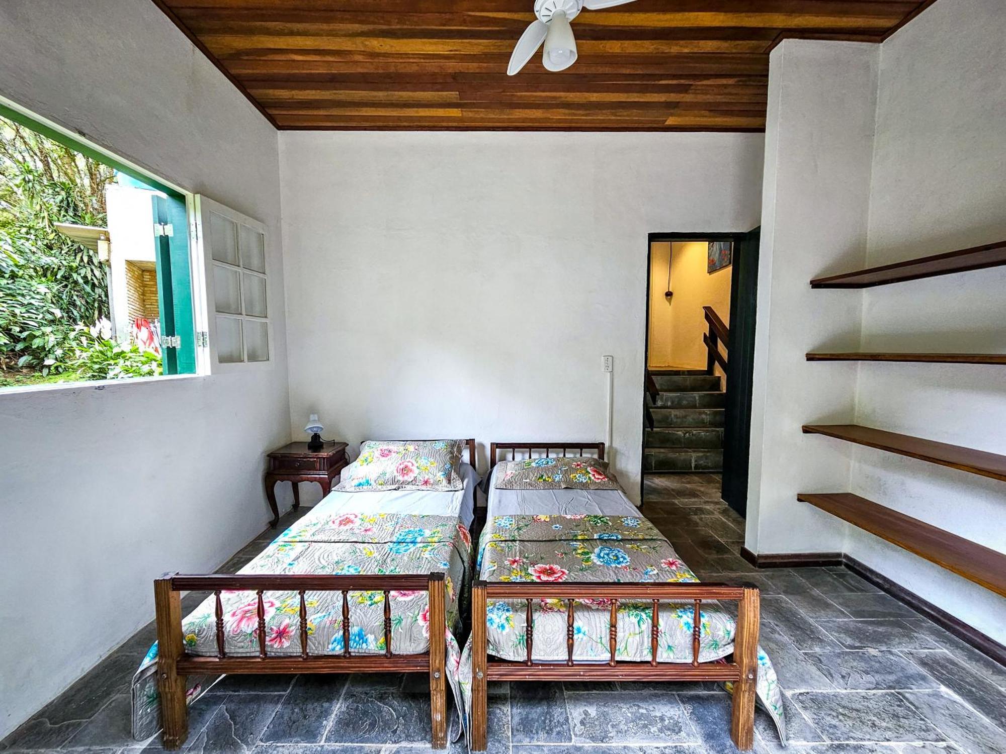 Casa Com Piscina A 500m Da Brava - Casa de férias